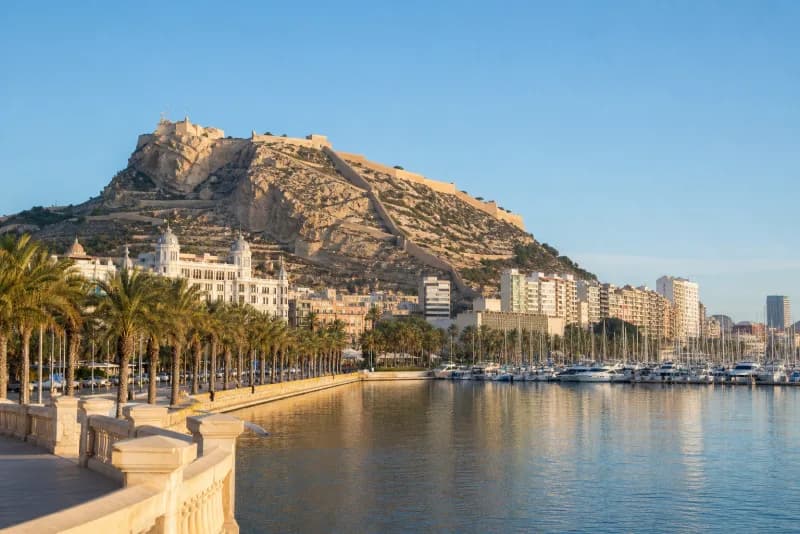 Alicante Airport — Alicante